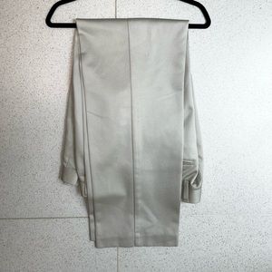 Dockers light khaki men’s dress pants. Size 33 x 32.